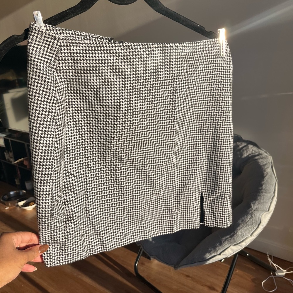 Checkered mini skirt